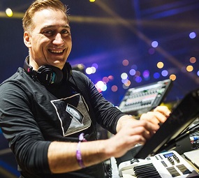 hire DJ Paul van Dyk agent manager